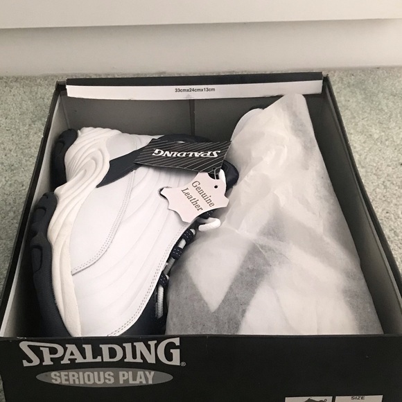 Spalding • Vortex 2 shoe - Picture 7 of 7